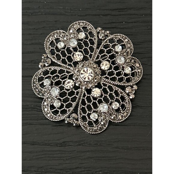 Lot of 13 Vintage & Non-Vintage Brooches/Pins Rhinestone & Enamel Accents Bling - Picture 5 of 14